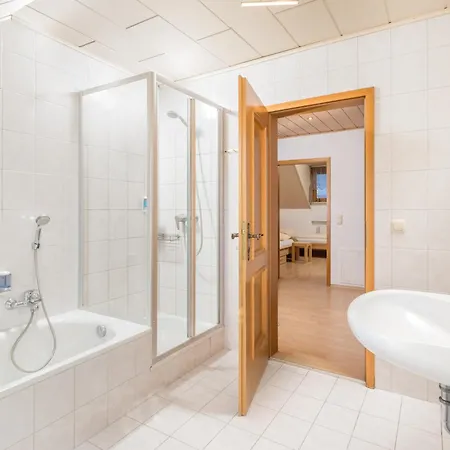 Dhh Mit 5 Zim Schmatzhausen